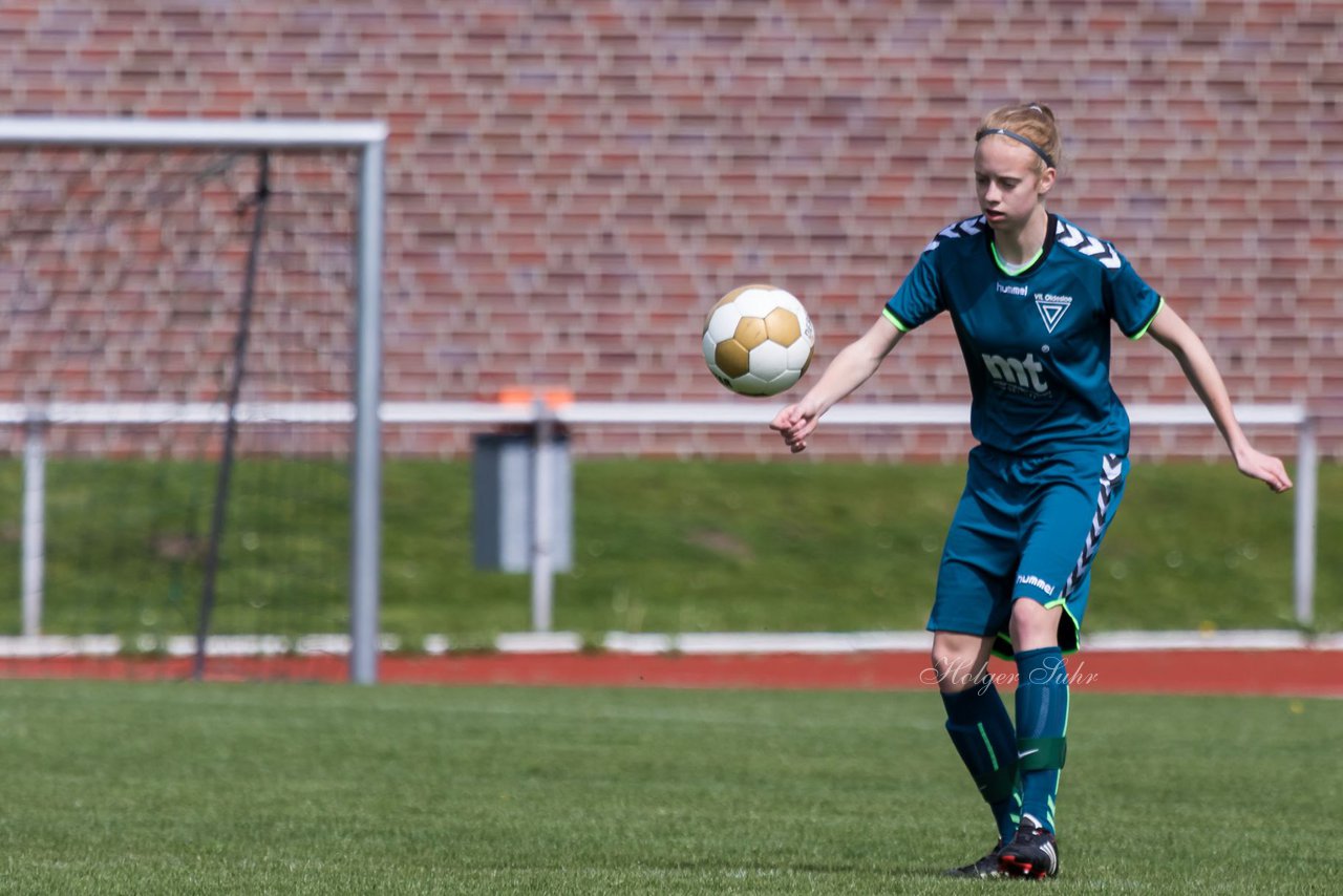 Bild 321 - B-Juniorinnen VfL Oldesloe - JSG Sdtondern : Ergebnis: 2:0